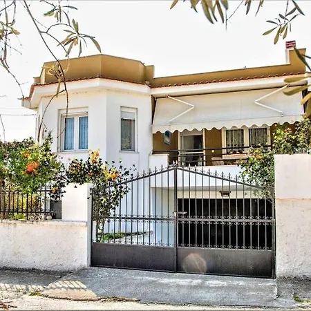 Myrsini' S House Néa Péramos