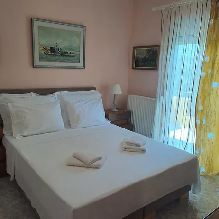 Myrsini' S House * Nea Peramos (Macedonia)