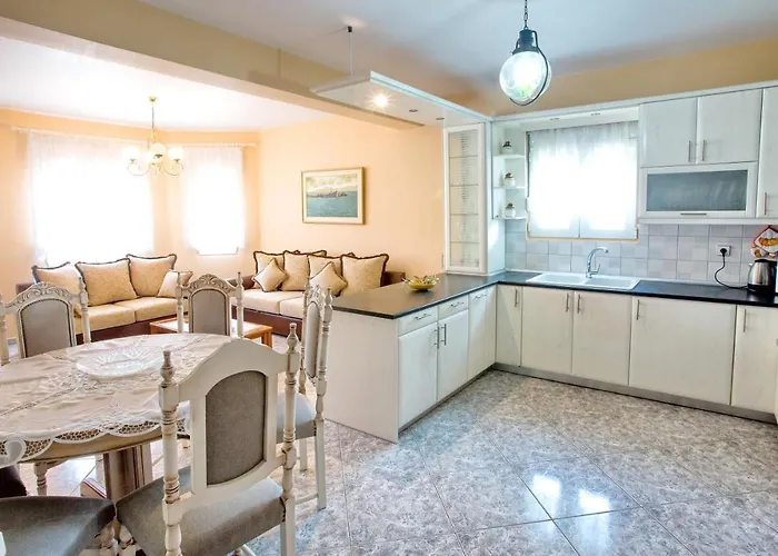 Σπίτι διακοπών Myrsini' S House