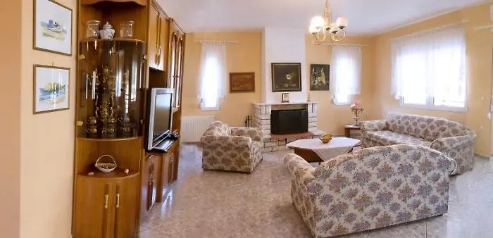 Σπίτι διακοπών Myrsini' S House