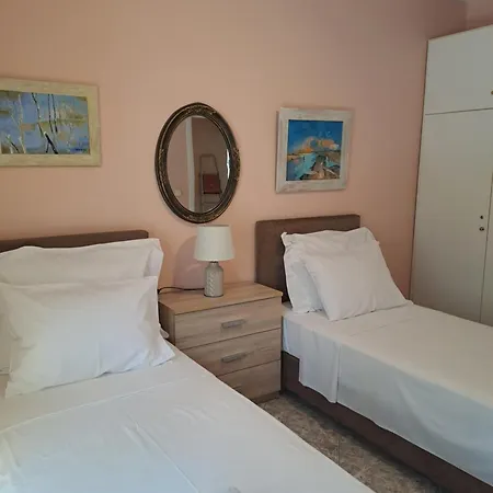 Holiday home Myrsini' S House Nea Peramos (Macedonia)