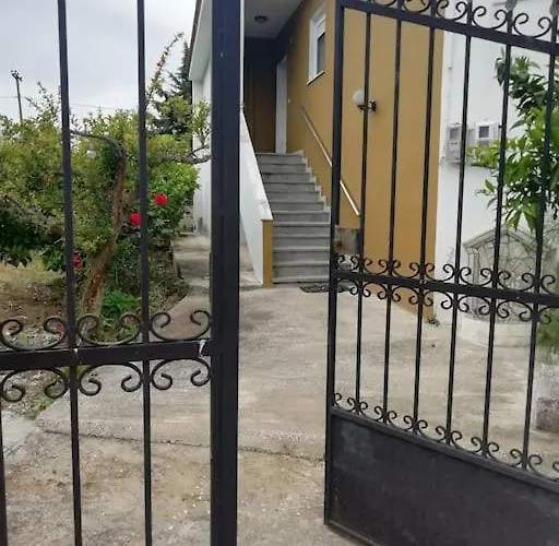 Myrsini' S House Hébergement de vacances *